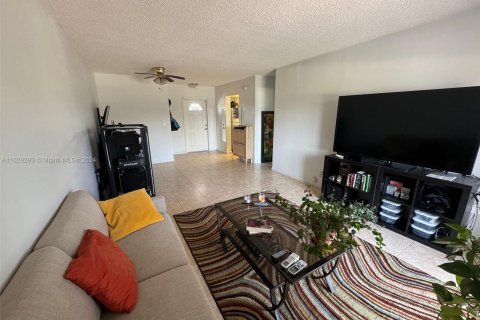 Copropriété à vendre à Pompano Beach, Floride: 1 chambre, 60.39 m2 № 1282169 - photo 6