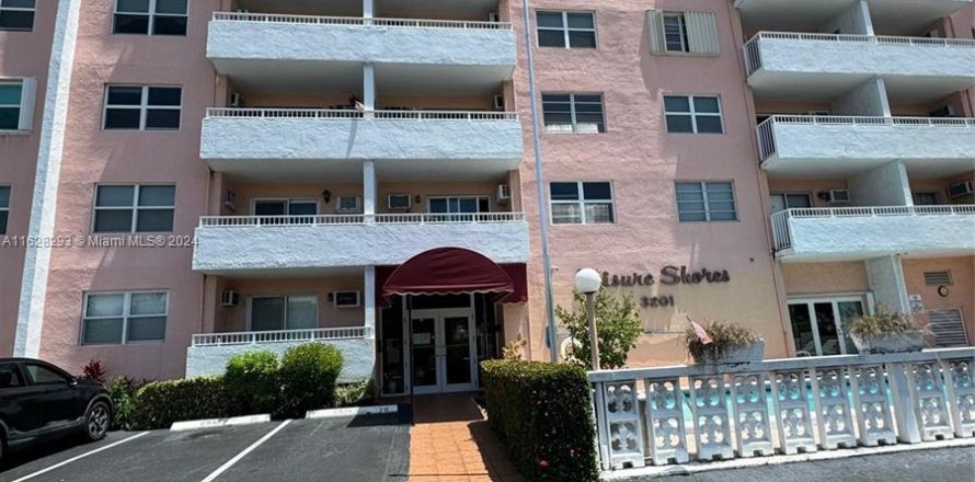 Condominio en Pompano Beach, Florida, 1 dormitorio  № 1282169