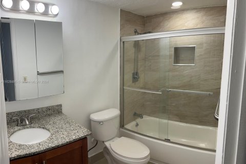 Condo in Lauderdale Lakes, Florida, 1 bedroom  № 1290581 - photo 26