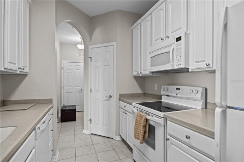 Condo in Davenport, Florida, 2 bedrooms  № 1105783 - photo 7