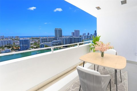 Condo in Miami Beach, Florida, 3 bedrooms  № 1128181 - photo 7