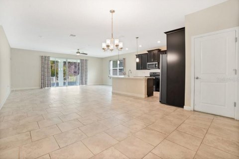 Villa ou maison à vendre à Kissimmee, Floride: 5 chambres, 319.4 m2 № 1302812 - photo 27