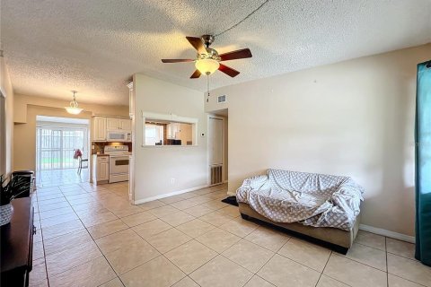 Casa en venta en Orlando, Florida, 3 dormitorios, 122.63 m2 № 1399397 - foto 12