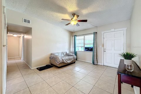 Casa en venta en Orlando, Florida, 3 dormitorios, 122.63 m2 № 1399397 - foto 14