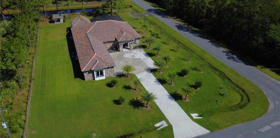 Villa ou maison à Orlando, Floride 4 chambres, 282.05 m2 № 1399368