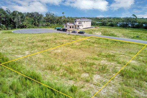 Land in Flagler Beach, Florida № 1339135 - photo 11