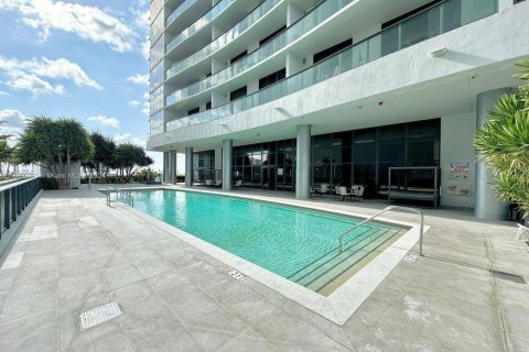 Condo in Miami, Florida, 2 bedrooms  № 1383575 - photo 16