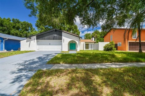 Villa ou maison à vendre à Tampa, Floride: 7 chambres, 270.44 m2 № 1339548 - photo 8