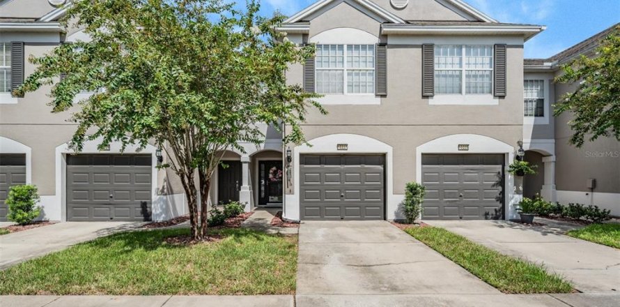 Townhouse in Tampa, Florida 3 bedrooms, 150.69 sq.m. № 1323685