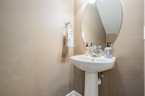 Adosado en venta en Tampa, Florida, 3 dormitorios, 150.69 m2 № 1323685 - foto 21