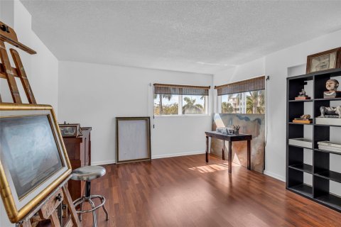 Condominio en venta en Lake Worth, Florida, 3 dormitorios, 167.78 m2 № 1014357 - foto 10