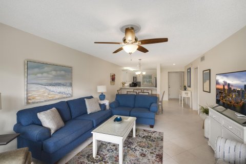 Condo in Stuart, Florida, 2 bedrooms  № 850267 - photo 20