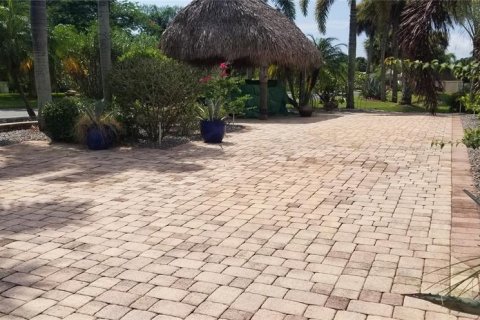 Terreno en venta en Okeechobee, Florida № 424443 - foto 8