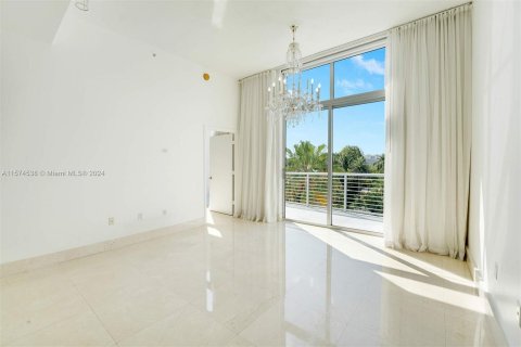 Copropriété à vendre à Miami Beach, Floride: 1 chambre, 89.74 m2 № 1147521 - photo 3