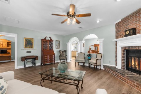 Villa ou maison à vendre à New Port Richey, Floride: 4 chambres, 271.09 m2 № 1317956 - photo 5