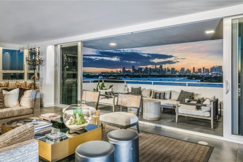 Condo in Miami Beach, Florida, 4 bedrooms  № 1238382 - photo 20