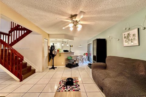 Купить таунхаус в Бока-Ратон, Флорида 3 спальни, 150.97м2, № 1154948 - фото 24
