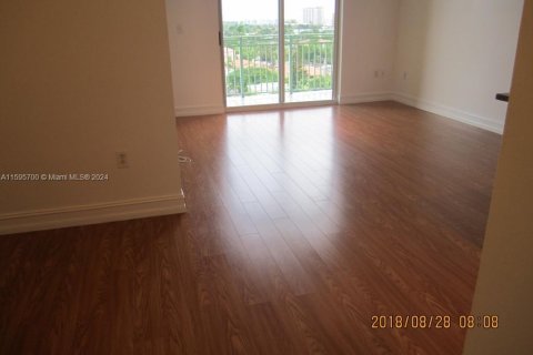 Condominio en venta en Miami, Florida, 1 dormitorio, 53.42 m2 № 1188421 - foto 6