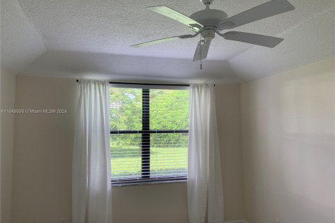 Condo in Stuart, Florida, 2 bedrooms  № 1353902 - photo 21