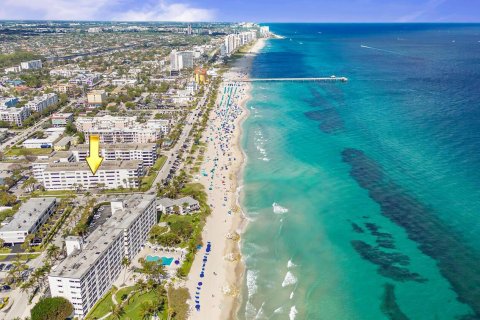 Condo in Deerfield Beach, Florida, 1 bedroom  № 984247 - photo 14