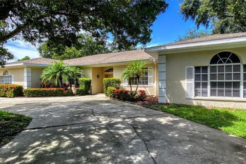 Casa en alquiler en Dunedin, Florida, 4 dormitorios, 338.91 m2 № 1355817 - foto 2