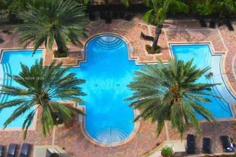 Copropriété à vendre à Sunny Isles Beach, Floride: 2 chambres, 95.13 m2 № 990163 - photo 18