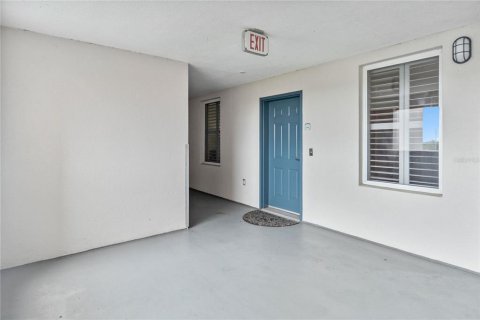 Condo in Orlando, Florida, 2 bedrooms  № 1318709 - photo 27