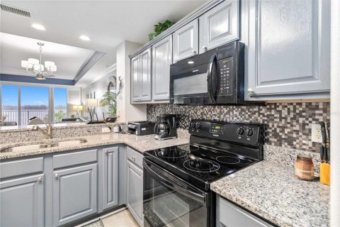 Copropriété à vendre à Orlando, Floride: 2 chambres, 108.23 m2 № 1318709 - photo 13