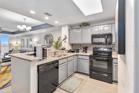 Copropriété à vendre à Orlando, Floride: 2 chambres, 108.23 m2 № 1318709 - photo 12