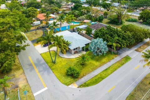 Villa ou maison à vendre à Pompano Beach, Floride: 3 chambres, 101.45 m2 № 1182128 - photo 19