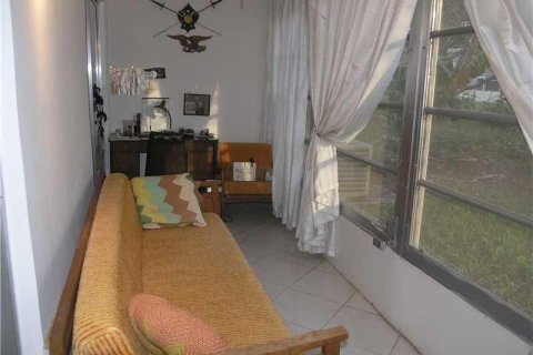 Condominio en venta en Margate, Florida, 1 dormitorio, 68.28 m2 № 1182172 - foto 4