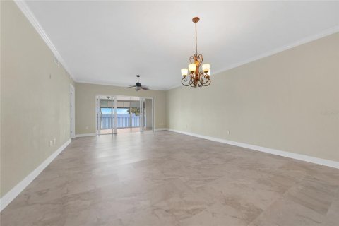 Copropriété à vendre à Punta Gorda, Floride: 3 chambres, 206.71 m2 № 1190994 - photo 6