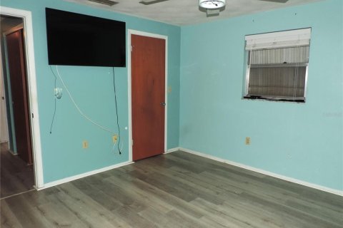 House in Holiday, Florida 3 bedrooms, 127.93 sq.m. № 1339335 - photo 24