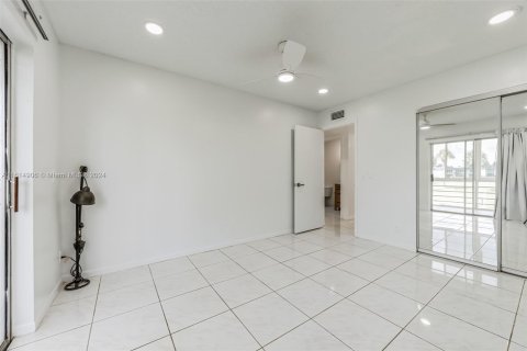Condominio en venta en Delray Beach, Florida, 2 dormitorios, 85.47 m2 № 1236614 - foto 7