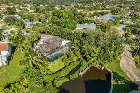 Villa ou maison à vendre à Tequesta, Floride: 4 chambres, 238.2 m2 № 892201 - photo 25