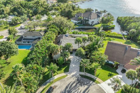 Villa ou maison à vendre à Tequesta, Floride: 4 chambres, 238.2 m2 № 892201 - photo 19