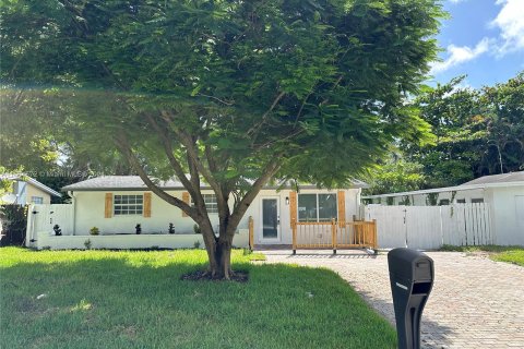 House in Fort Lauderdale, Florida 4 bedrooms, 145.67 sq.m. № 1421521 - photo 23