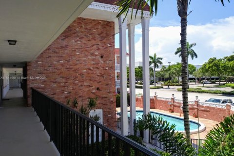 Condominio en venta en Fort Lauderdale, Florida, 1 dormitorio, 66.24 m2 № 1327625 - foto 5