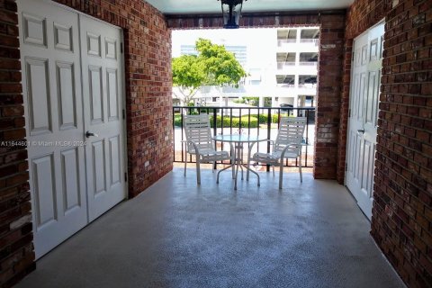 Condominio en venta en Fort Lauderdale, Florida, 1 dormitorio, 66.24 m2 № 1327625 - foto 17