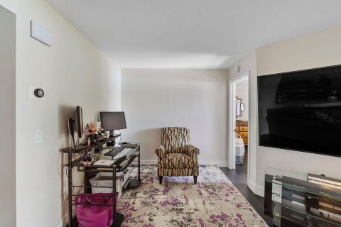 Copropriété à vendre à Deerfield Beach, Floride: 2 chambres, 106.84 m2 № 1011683 - photo 30