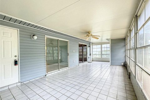 Copropriété à vendre à Punta Gorda, Floride: 2 chambres, 99.41 m2 № 1342867 - photo 14