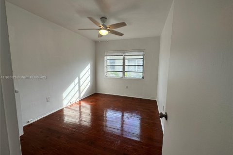 Copropriété à vendre à Miami Beach, Floride: 1 chambre, 46.45 m2 № 1309384 - photo 6