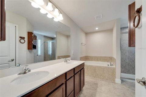 Casa en venta en Riverview, Florida, 5 dormitorios, 287.25 m2 № 1344301 - foto 18