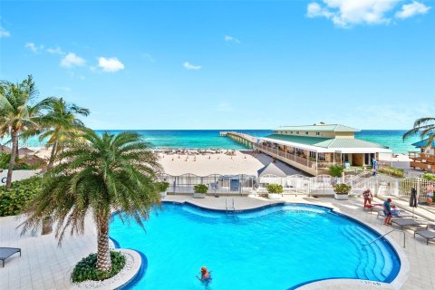 Condo in Sunny Isles Beach, Florida, 1 bedroom  № 1372767 - photo 23