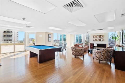 Condo in Sunny Isles Beach, Florida, 1 bedroom  № 1372767 - photo 28