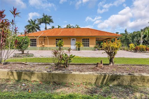 Villa ou maison à vendre à Miami, Floride: 3 chambres, 304.53 m2 № 1372768 - photo 7