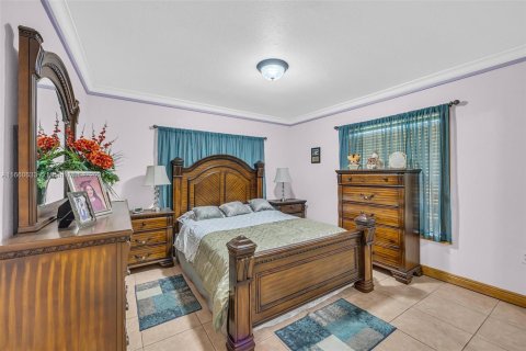 Villa ou maison à vendre à Miami, Floride: 3 chambres, 304.53 m2 № 1372768 - photo 17