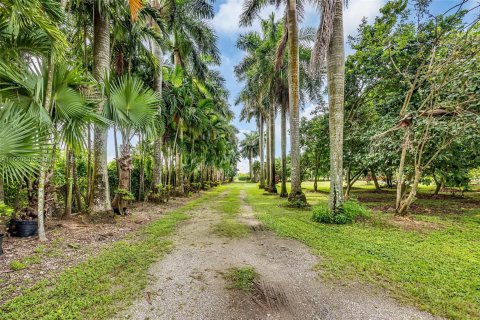 Villa ou maison à vendre à Miami, Floride: 3 chambres, 304.53 m2 № 1372768 - photo 8