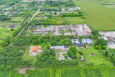 Villa ou maison à vendre à Miami, Floride: 3 chambres, 304.53 m2 № 1372768 - photo 3