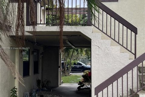 Condominio en venta en Miami Gardens, Florida, 2 dormitorios, 75.81 m2 № 908655 - foto 5
